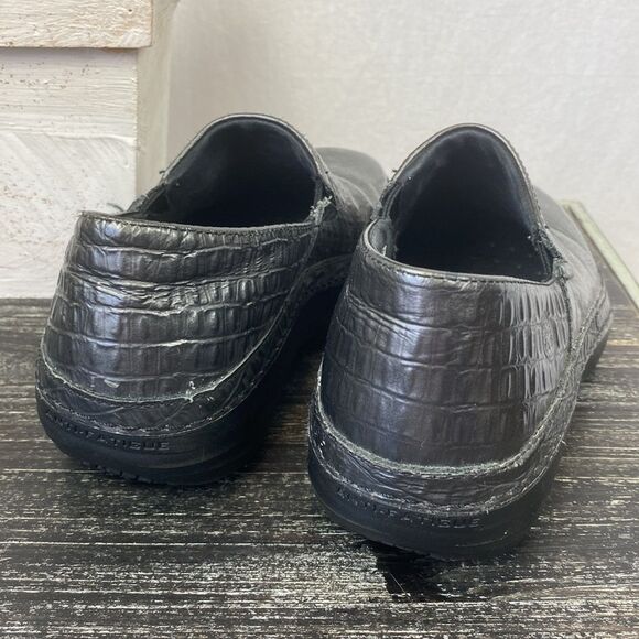 Timberland Black 87539 Embossed Leather Comfort Clog Shoe 6 - Picture 3 of 10